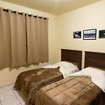 Casa Com Grande Quintal Em Campos Do Jordao